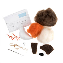 Load image into Gallery viewer, Trimits Needle Felting Kit: Christmas: Robin