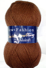 Load image into Gallery viewer, Woolcraft New Fashion DK 100g