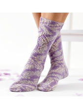 Load image into Gallery viewer, The Florist Collection Pattern Booklet by Juliana Yeo