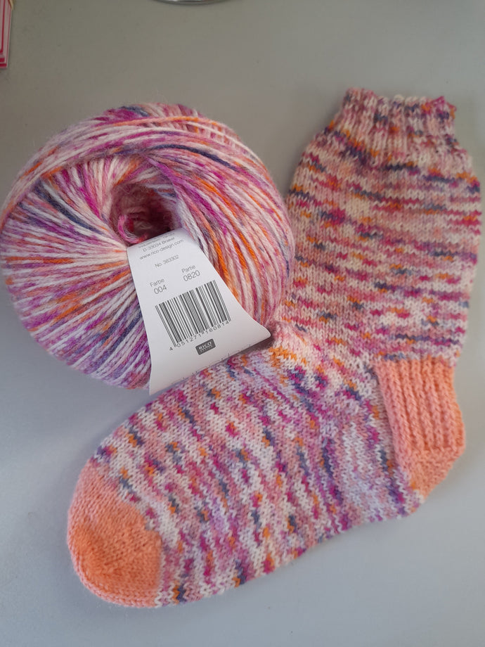 Sock Knitting Workshop - July 2024