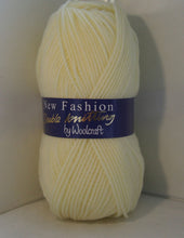 Load image into Gallery viewer, Woolcraft New Fashion DK 100g
