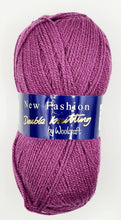 Load image into Gallery viewer, Woolcraft New Fashion DK 100g
