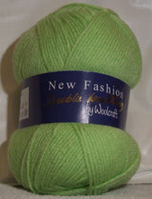 Load image into Gallery viewer, Woolcraft New Fashion DK 100g
